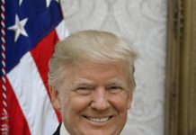 Ông Trump chi 3 triệu USD cho tái kiểm phiếu