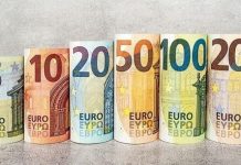 Kinh tế Eurozone tiếp tục giảm mạnh trong tháng 10