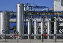 Giá xăng dầu hôm nay 11/5/2025: giá xăng dầu thế giới ghi nhận tăng tuần