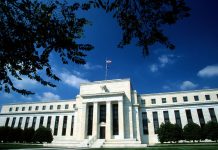 Fed hạ lãi suất, nền kinh tế ASEAN 550 tỷ USD ‘không vui’ mà lo ngại bất ổn xảy ra